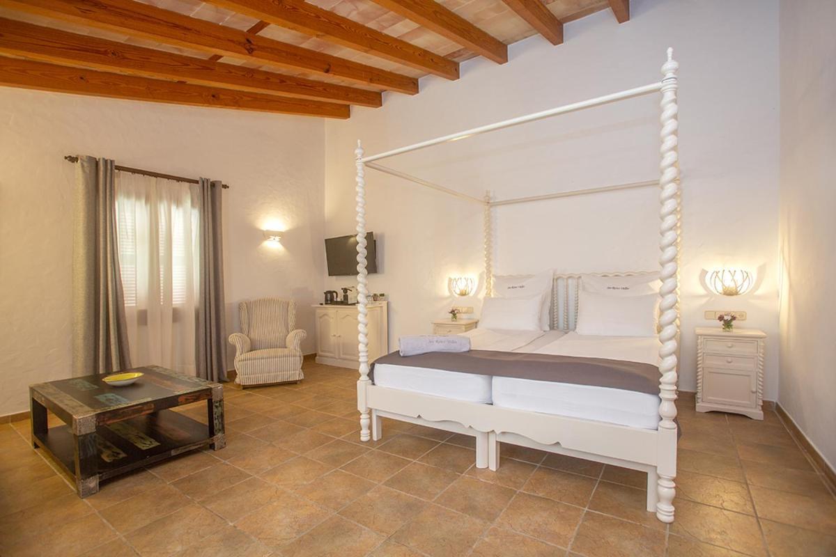 Ses Rotes Velles - Petit Ses Salines (Mallorca)