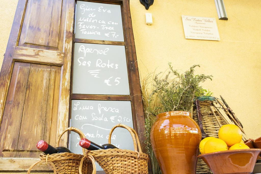 Ses Rotes Velles - Petit 4*
